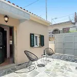 Nikas Guest House